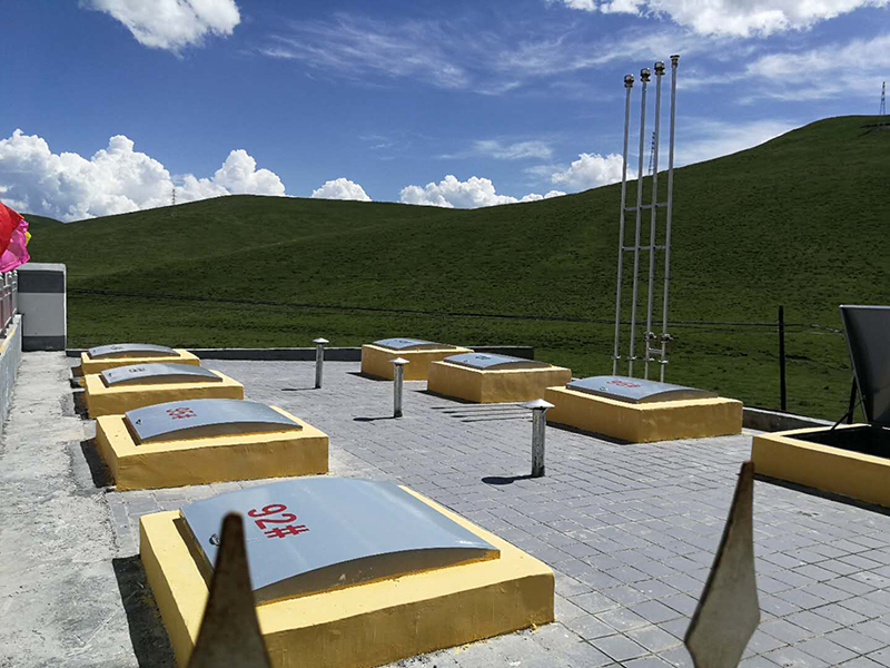 中(zhōng)石化勒秀加油站 2